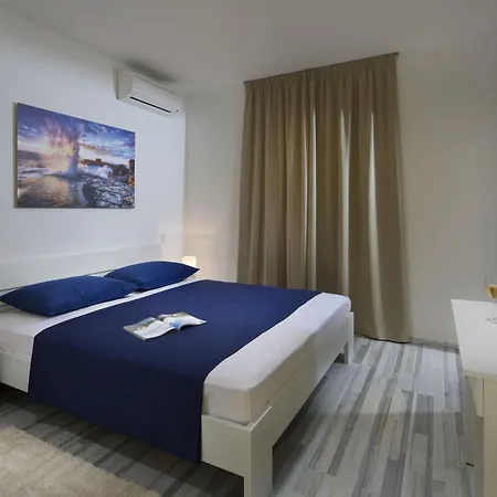 Bella Vista For 8 People With Sea View, Heated Pool & Wellness - Only 1,5 Km From Villa Viskovici