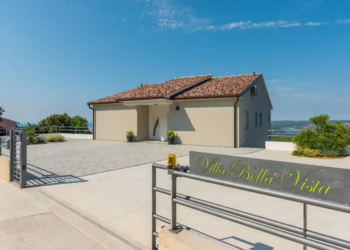 Bella Vista For 8 People With Sea View, Heated Pool & Wellness - Only 1,5 Km From Вилла Viskovici